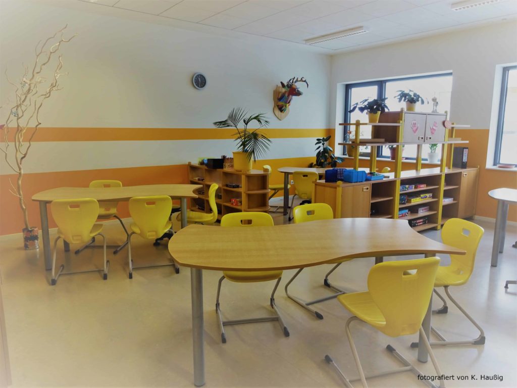 unser Spielzimmer im gelben Bereich